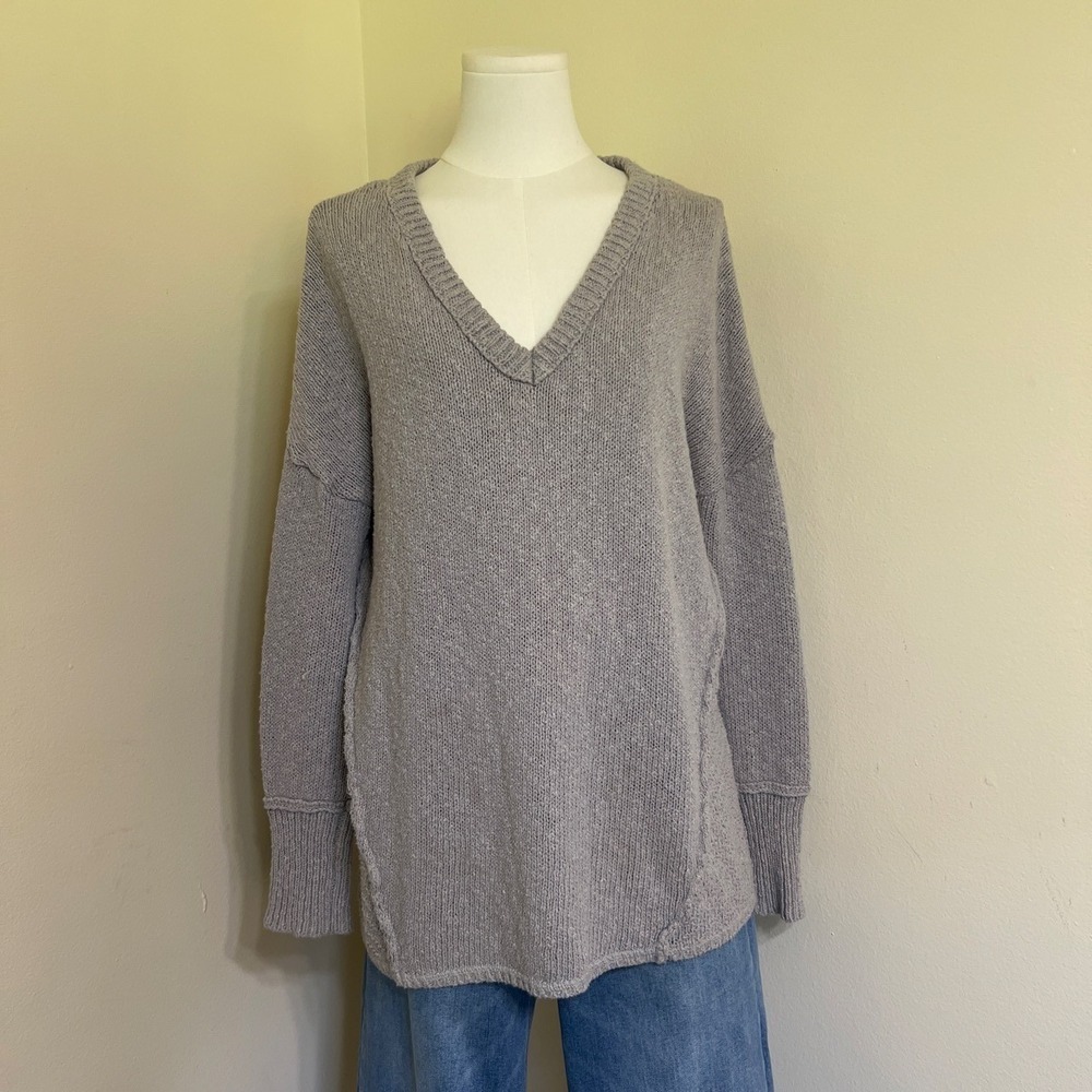 Between Me & You Womens Grey 100% Cotton V-Neck Oversized Knit Sweater Size M